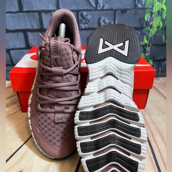 Nike Free Metcon 5 - Picture 8 of 9
